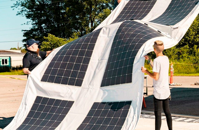 Paneles solares ligeros